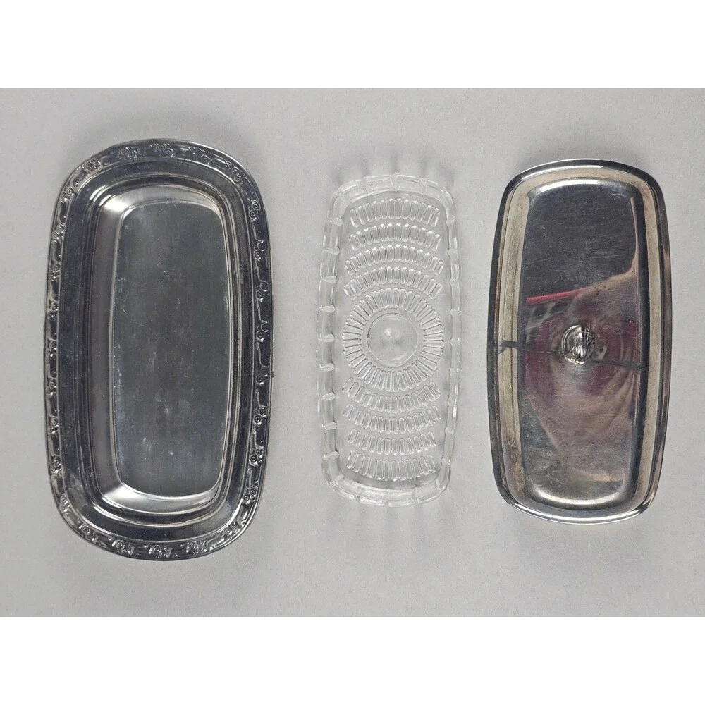 Wm. Rogers Silverplate Covered Butter Dish w/ Glass Liner & Serving Tray